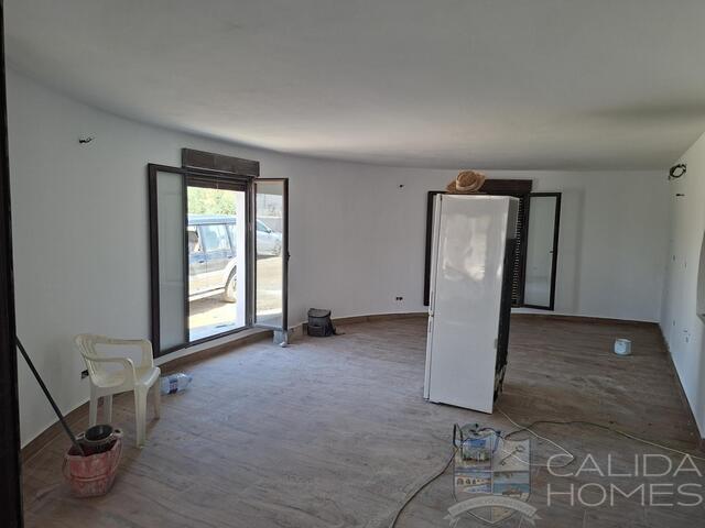 Villa Aloe: Resale Villa for Sale in Partaloa, Almería