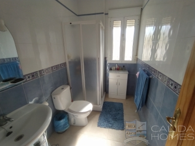 Villa Amanda : Resale Villa for Sale in Arboleas, Almería