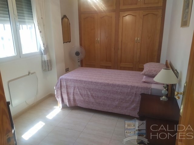 Villa Annabel: Resale Villa for Sale in Arboleas, Almería