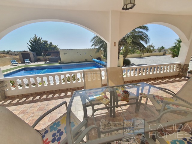 Villa Annice : Revente Villa à vendre dans Oria, Almería