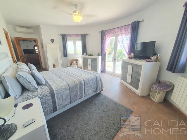 Villa Annice : Revente Villa à vendre dans Oria, Almería