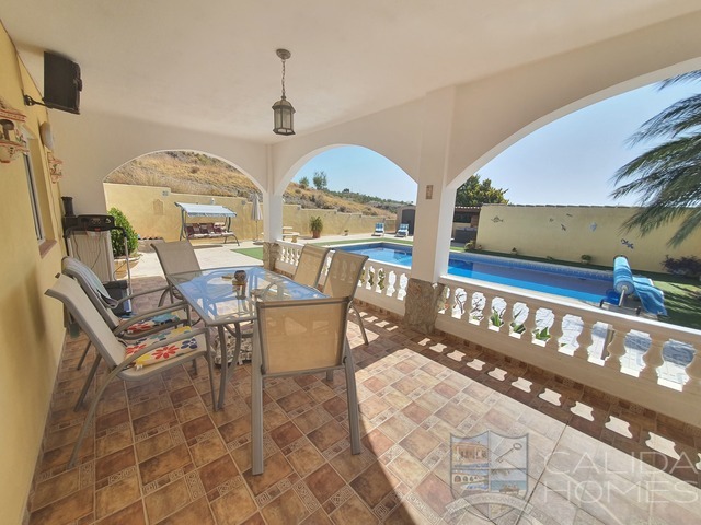 Villa Annice : Revente Villa à vendre dans Oria, Almería