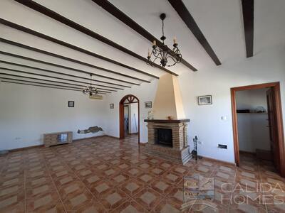 Villa Arcos : Resale Villa in Cantoria, Almería