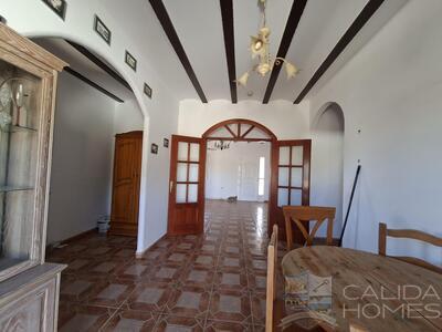 Villa Arcos : Resale Villa in Cantoria, Almería