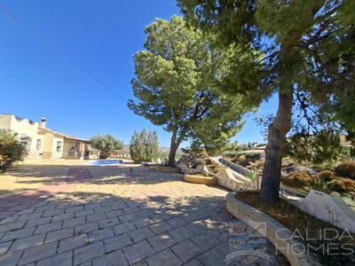 Villa Arcos : Resale Villa in Cantoria, Almería