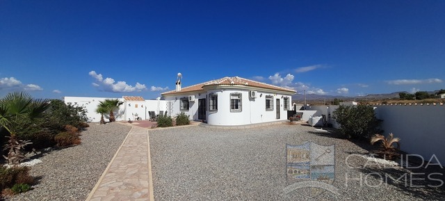 Villa Ash : Resale Villa for Sale in Albox, Almería