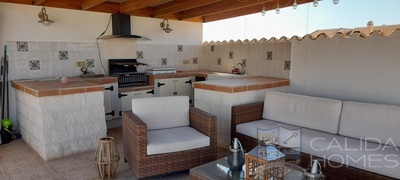 Villa Ash : Resale Villa in Albox, Almería