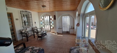 Villa Ash : Resale Villa in Albox, Almería