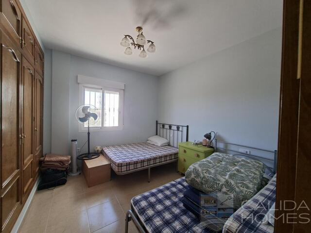 Villa Aster : Resale Villa for Sale in Albox, Almería