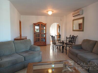 Villa Aston : Resale Villa in Arboleas, Almería