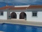 Villa Aurora: Resale Villa in Arboleas, Almería