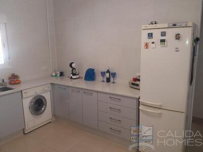 Villa Aurora: Resale Villa in Arboleas, Almería