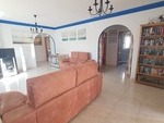 Villa Azul Fresco: Resale Villa in Arboleas, Almería