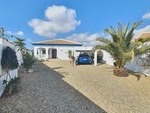 Villa Azul Fresco: Resale Villa for Sale in Arboleas, Almería