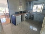 Villa Azul Fresco: Resale Villa in Arboleas, Almería