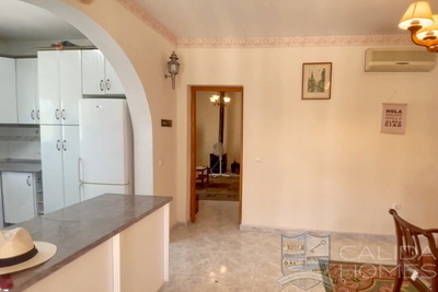 Villa Begonia : Resale Villa in Arboleas, Almería