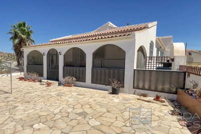 Villa Begonia : Herverkoop Villa in Arboleas, Almería