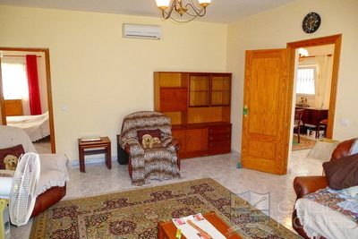 Villa Begonia : Resale Villa in Arboleas, Almería