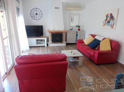 Villa Birch : Resale Villa in Arboleas, Almería