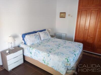 Villa Birch : Resale Villa in Arboleas, Almería