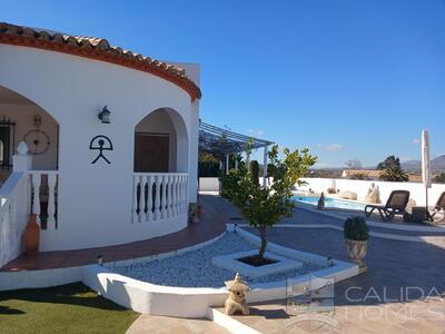 Villa Blanca: Resale Villa in Cantoria, Almería
