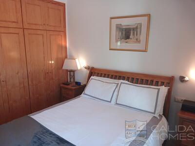 Villa Blanca: Resale Villa in Cantoria, Almería