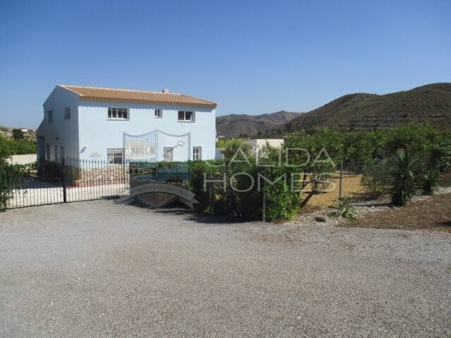 Villa Bliss cla7399: Herverkoop Villa te Koop in Almanzora, Almería