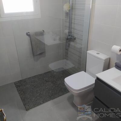Villa Bloom : Resale Villa in Arboleas, Almería