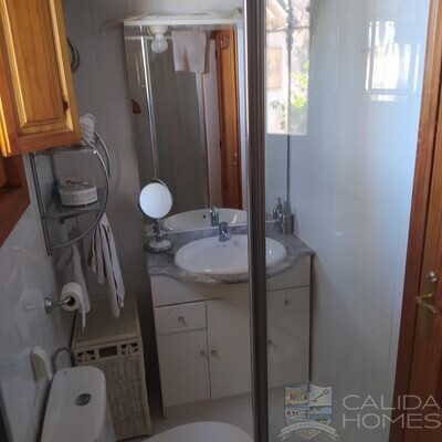 Villa Bloom : Resale Villa in Arboleas, Almería