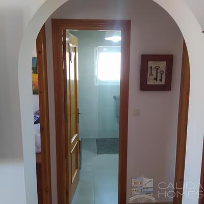 Villa Bloom : Resale Villa in Arboleas, Almería