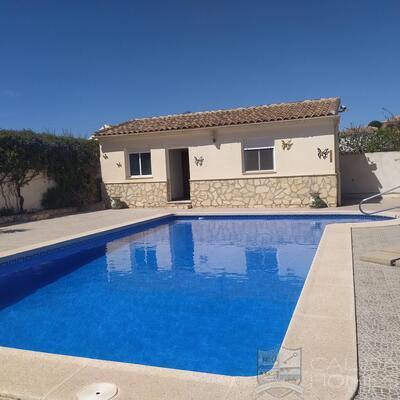 Villa Blossom : Resale Villa in Arboleas, Almería