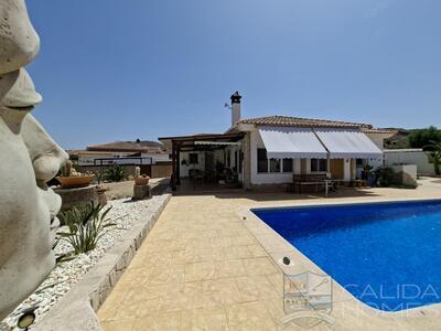 Villa Bodhi : Resale Villa in Arboleas, Almería