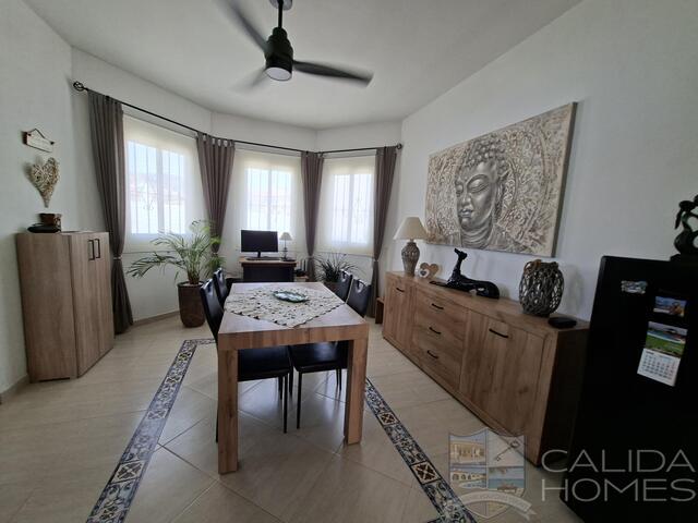 Villa Bodhi : Resale Villa for Sale in Arboleas, Almería