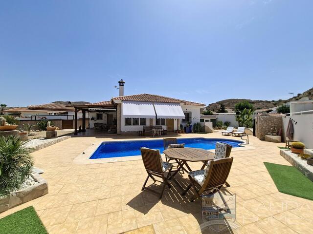 Villa Bodhi : Resale Villa for Sale in Arboleas, Almería