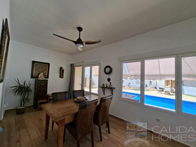 Villa Bodhi : Resale Villa for Sale in Arboleas, Almería