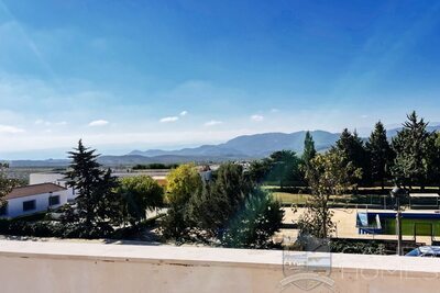 Villa Bonita: Resale Villa in Oria, Almería