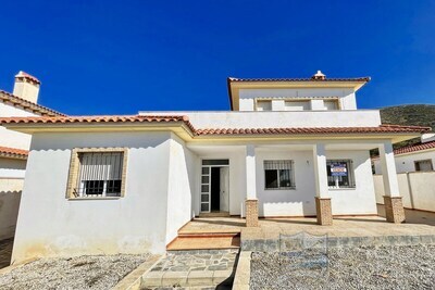 Villa Bonita: Resale Villa in Oria, Almería