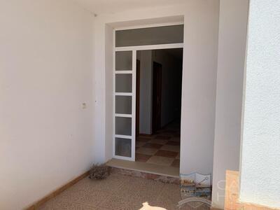 Villa Bonita: Resale Villa in Oria, Almería