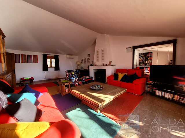 Villa Buttercup: Detached Character House for Sale in Albox, Almería