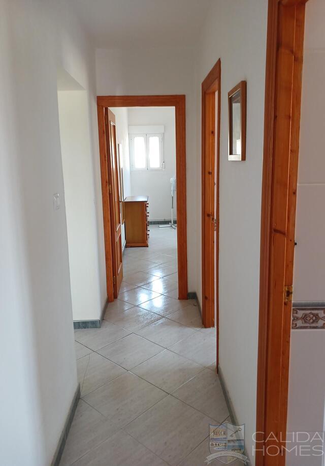 Villa Los Morillos : Resale Villa for Sale in Albox, Almería