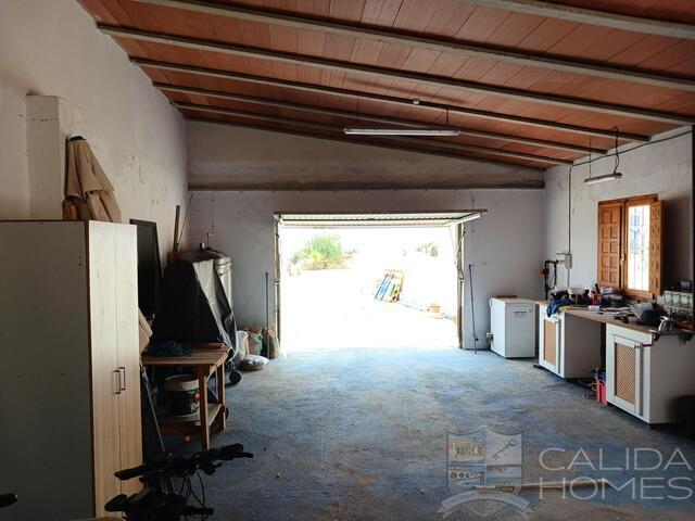 Villa Los Morillos : Resale Villa for Sale in Albox, Almería