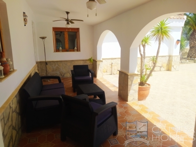 Villa Campanula : Resale Villa for Sale in Arboleas, Almería