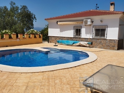 Villa Castillo: Resale Villa in Partaloa, Almería