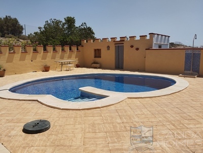 Villa Castillo: Resale Villa in Partaloa, Almería