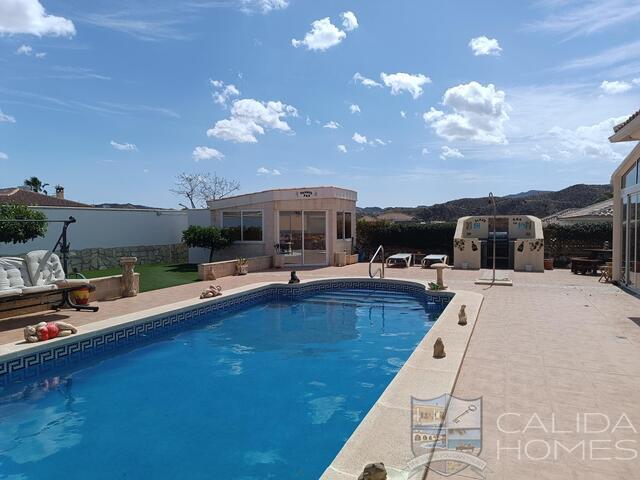 Villa Cereza: Herverkoop Villa te Koop in Arboleas, Almería