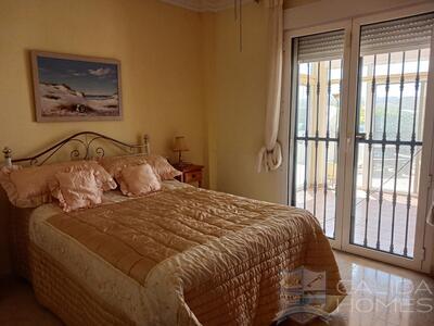Villa Cerezaa: Resale Villa in Arboleas, Almería