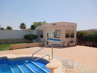 Villa Cerezaa: Resale Villa in Arboleas, Almería