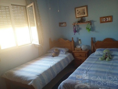 Villa Fern: Resale Villa in Arboleas, Almería