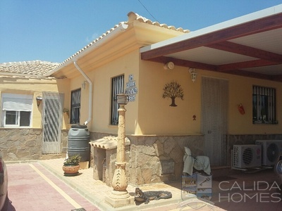 Villa Fern: Resale Villa in Arboleas, Almería