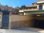 Villa Charo: Resale Villa in Burjulu, Almería